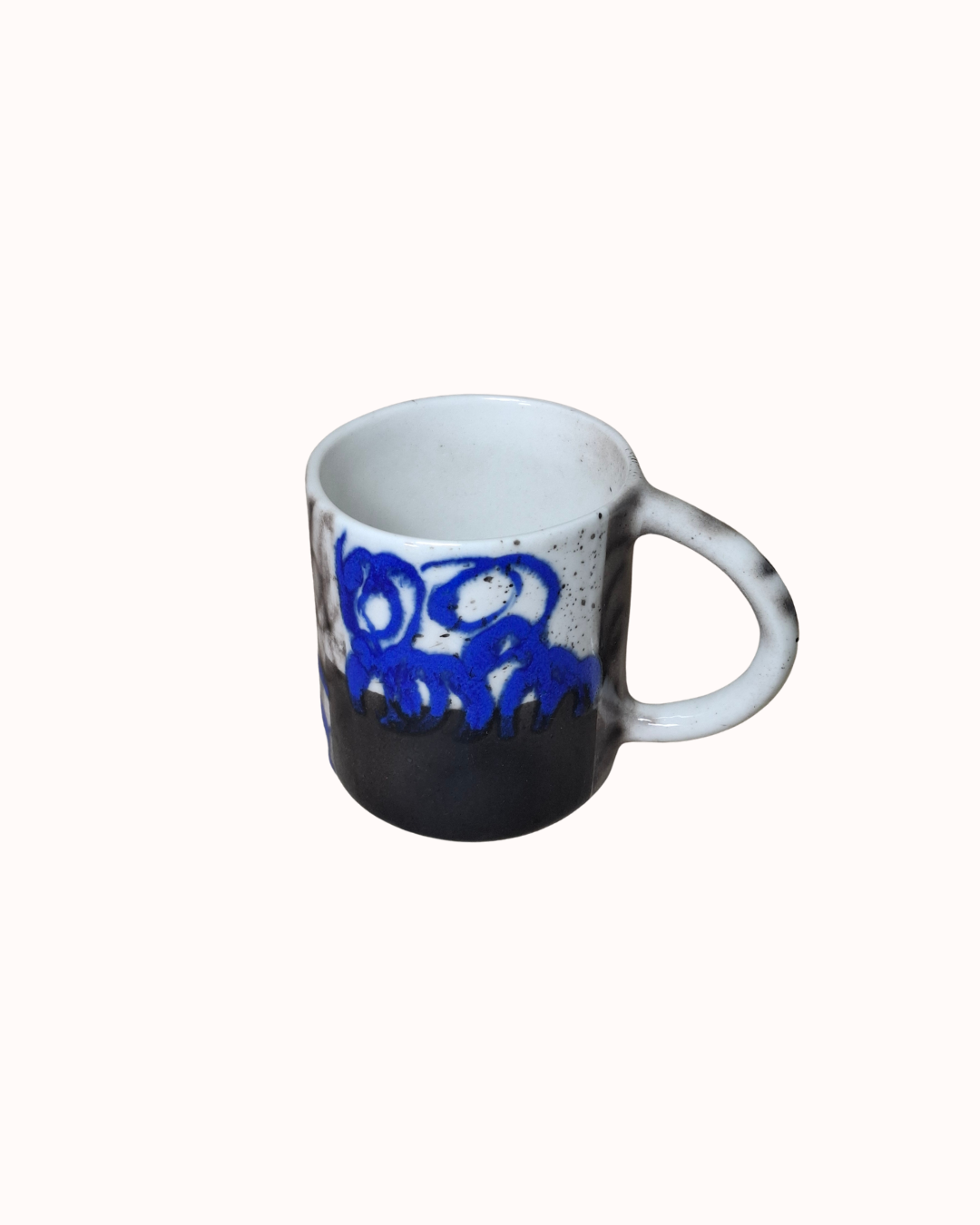 Fragile Stuff chequered mug